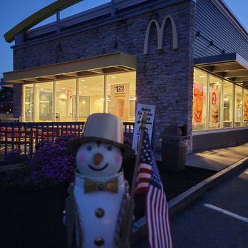 McDonald's - Burgers Near Me - Wells, Maine McDonald's - Burgers Near Me - Wells, Maine