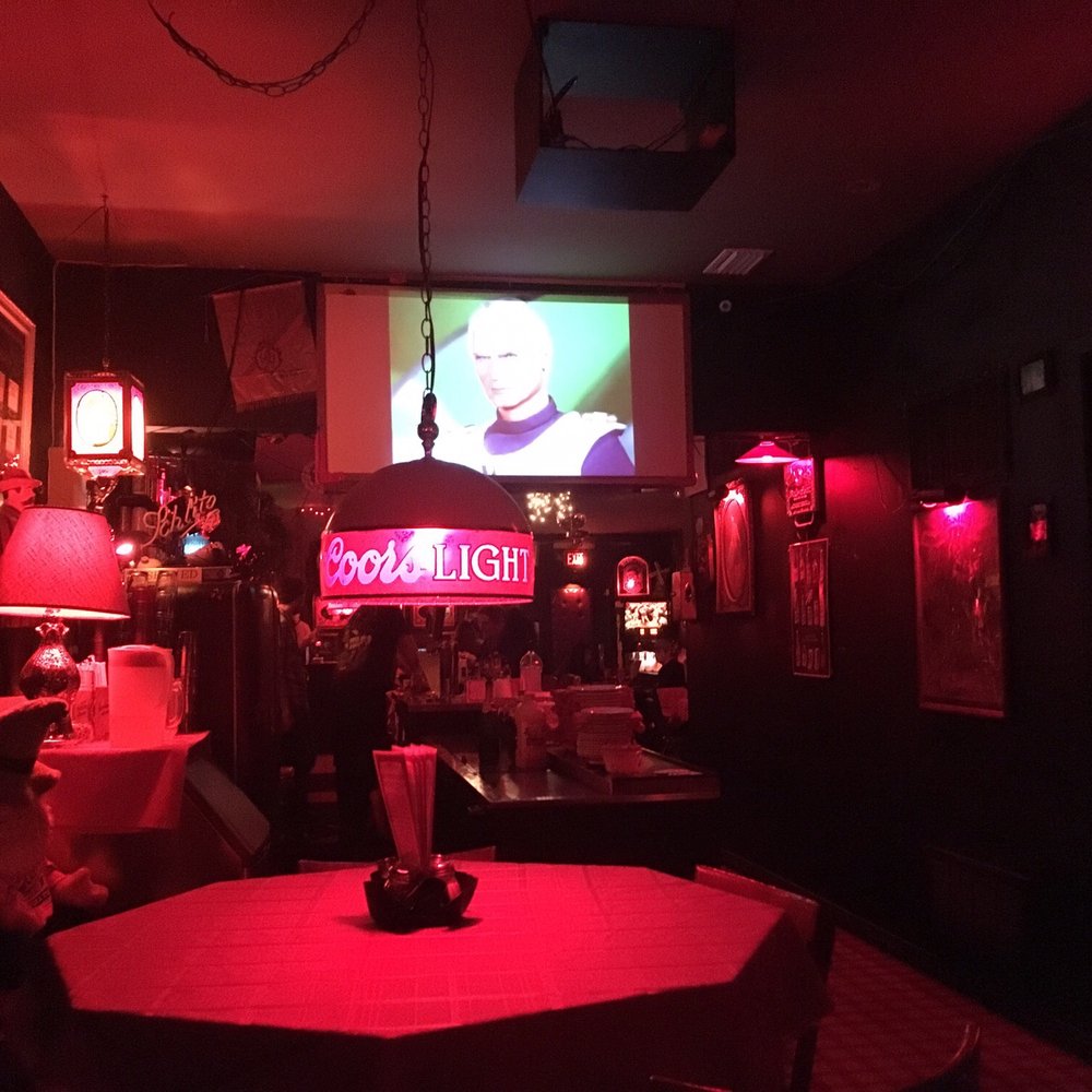 Elbow Room - Love this place. Sit in the back to watch old movies. - Dive Bars Near Me - Pensacola, Florida Elbow Room - Love this place. Sit in the back to watch old movies. - Dive Bars Near Me - Pensacola, Florida