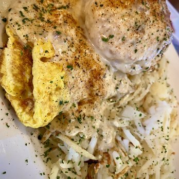 Miss Shirley's Cafe, Inner Harbor - Fried Chicken, Biscuits & Gravy Omelet - Breakfast & Brunch Near Me - Baltimore, Maryland Miss Shirley's Cafe, Inner Harbor - Fried Chicken, Biscuits & Gravy Omelet - Breakfast & Brunch Near Me - Baltimore, Maryland