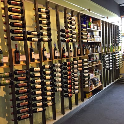 Everyday Wines by null