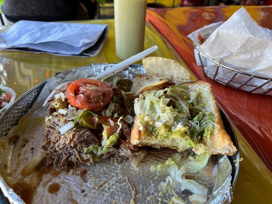 Los Ninos Taqueria by null