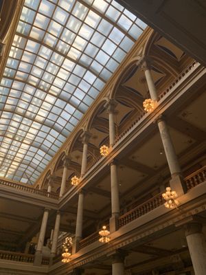 Indiana Statehouse by null