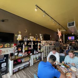 Tea 'n' Bowl