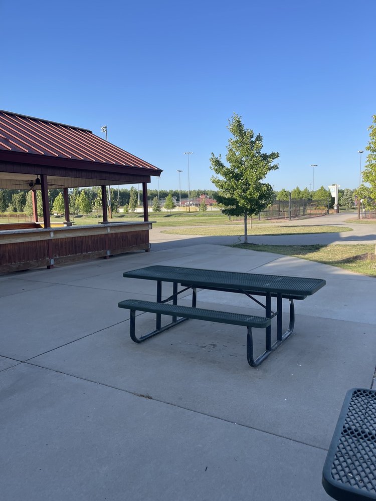 Chesterfield Valley Athletic Complex, St. Louis Roadtrippers