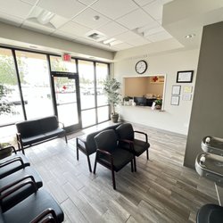 Golden State Care - Waiting Rm