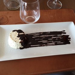 Teste e Lische - Semifreddo al pistacchio di Bronte con salsa di cioccolato