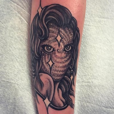 Acme Tattoo and Piercing by null