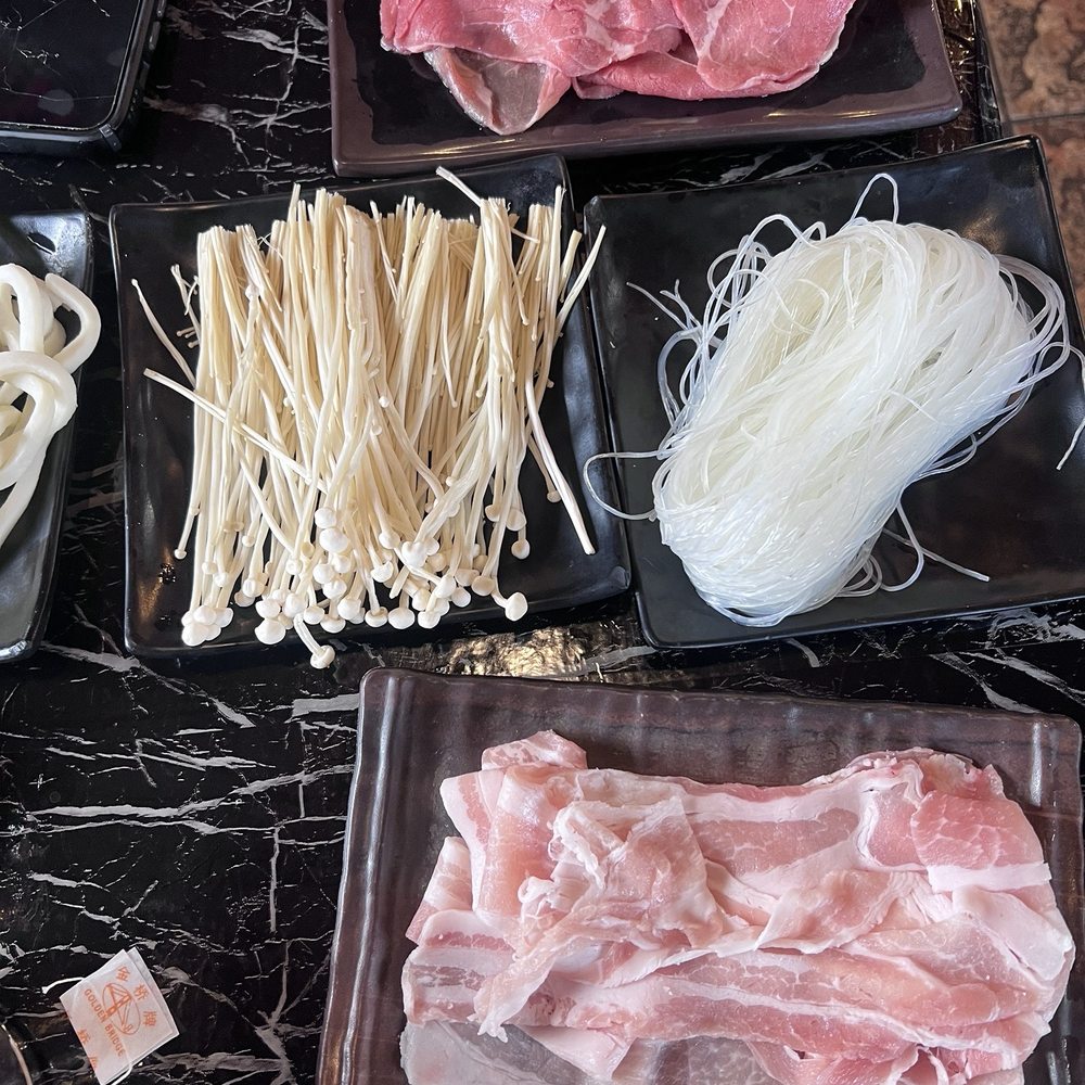 Zu Hot Pot - Beef, pork belly, mushrooms and clear noodles with uson noodles. These are the topping sizes - Hot Pot Near Me - Albuquerque, New Mexico Zu Hot Pot - Beef, pork belly, mushrooms and clear noodles with uson noodles. These are the topping sizes - Hot Pot Near Me - Albuquerque, New Mexico