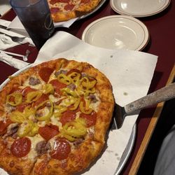 Tom's Pizza