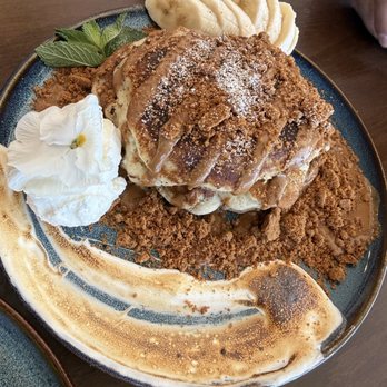 8th Haus Cafe - Banana biscoff pancake - Breakfast & Brunch Near Me - Anaheim, California 8th Haus Cafe - Banana biscoff pancake - Breakfast & Brunch Near Me - Anaheim, California