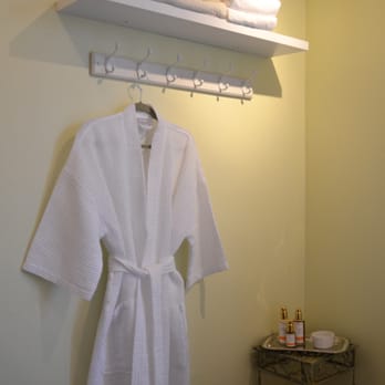 Holistica - Skin Care Near Me - Montpelier, Vermont