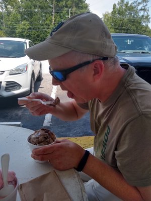 Ye Ole Fashioned Ice Cream and Sandwich Cafe by null
