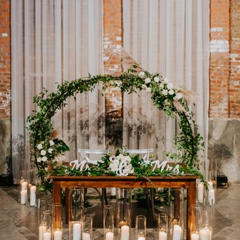 Trablume Floral Design Studio - Floral Designers Near Me - Chicago, Illinois Trablume Floral Design Studio - Floral Designers Near Me - Chicago, Illinois
