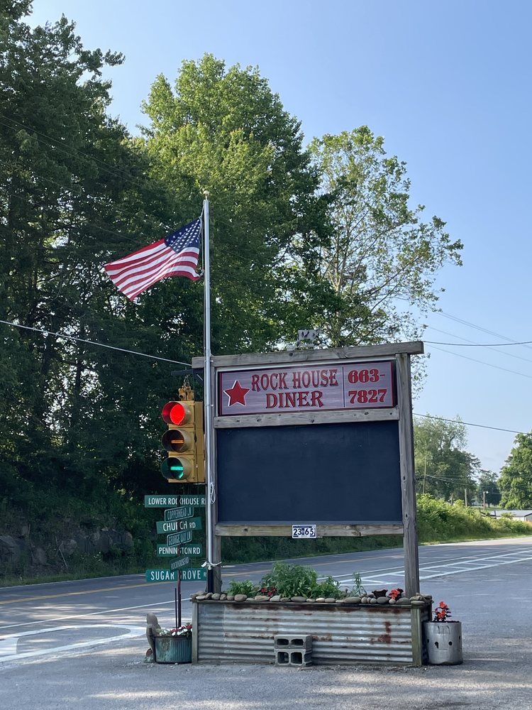 ROCKHOUSE DINER Updated July 2024 2365 Annadell Rd, Pioneer