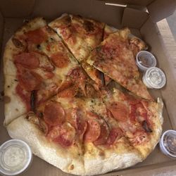 Uncle Pizza - Custom orders with half cheese