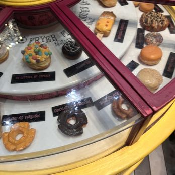 Voodoo Doughnut - Wheel of donuts - Bakeries Near Me - Orlando, Florida Voodoo Doughnut - Wheel of donuts - Bakeries Near Me - Orlando, Florida