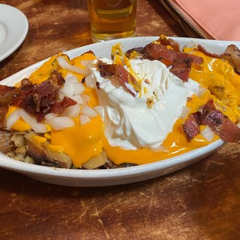 McBob's Pub & Grill - Cheesy Potatoes - Sandwiches Near Me - Milwaukee, Wisconsin McBob's Pub & Grill - Cheesy Potatoes - Sandwiches Near Me - Milwaukee, Wisconsin