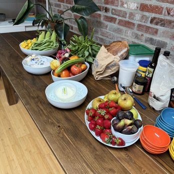 PLAYTE Kitchen - Napa Farmers Market incredible haul - Cooking Classes Near Me - Napa, California