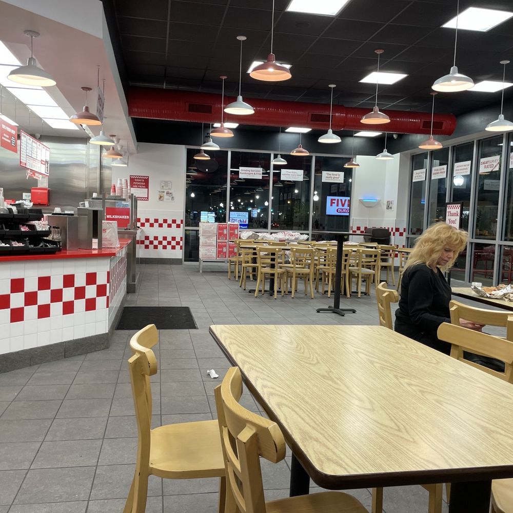 Five Guys - Place is packed @ 9:47pm Saturday - Fast Food Near Me - Metairie, Louisiana Five Guys - Place is packed @ 9:47pm Saturday - Fast Food Near Me - Metairie, Louisiana