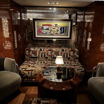 Delilah - Lounge area - New American Near Me - Las Vegas, Nevada