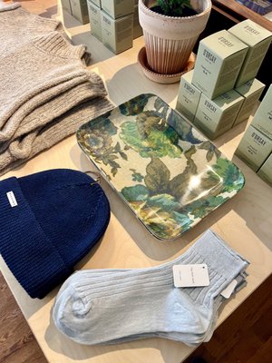river shoppe by null