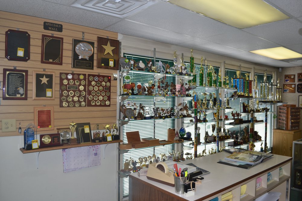 SHAMROCK AWARDS & ENGRAVING Updated August 2024 900 Crain Hwy N