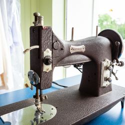 Details Dry Cleaning - Chesterton