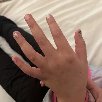 Ivy Nails Spa - Full set - Nail Salons Near Me - Orange, California