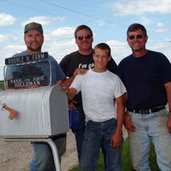 Berkwood Farms - Family Farmers