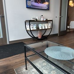 True REST Toledo - Lobby