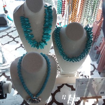 Threads Boutique - Shoe Stores Near Me - Greensboro, North Carolina