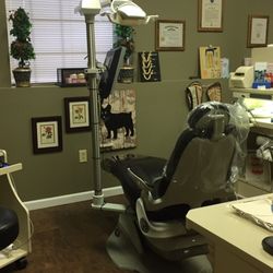 George L Ellis, DDS - Photo of George Ellis DDS, Wildwood, MO