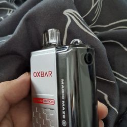 Marlboro Smoke Shop - Oxbar Clear Red Disposable Vape