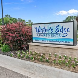 Exterior photo of Waters Edge Apartments - South Lyon, Michigan Exterior photo of Waters Edge Apartments - South Lyon, Michigan