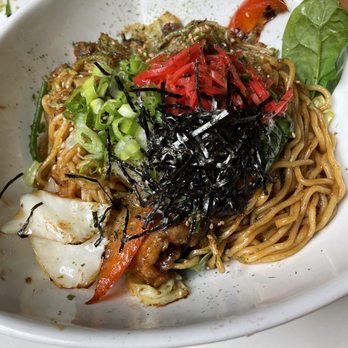 Momiji - Chicken Yakisoba Noodles - Japanese Near Me - Seattle, Washington Momiji - Chicken Yakisoba Noodles - Japanese Near Me - Seattle, Washington