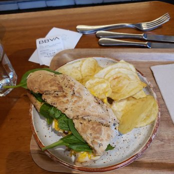 Filo - Chicken mango curry - Sandwiches Near Me - Seville, SE