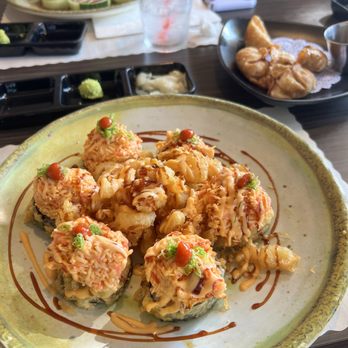 Oni Sushi - Mama Mia Roll - Sushi Bars Near Me - Claremont, California Oni Sushi - Mama Mia Roll - Sushi Bars Near Me - Claremont, California