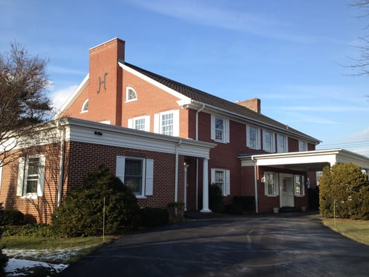 HUFF & LAKJER FUNERAL HOME - Updated May 2026 - 15 Photos & 18 Reviews