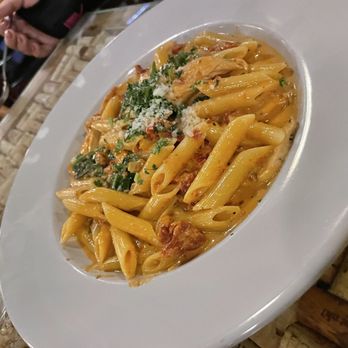 Daniel's Restaurant - Penne Alla Casa with chicken - Italian Near Me - Apex, North Carolina Daniel's Restaurant - Penne Alla Casa with chicken - Italian Near Me - Apex, North Carolina