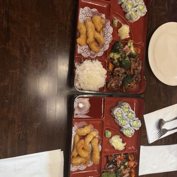 Ichiban Restaurant - Yummy Garlic shrimp and beef and broccoli dinner boxes. - Japanese Near Me - East Stroudsburg, Pennsylvania Ichiban Restaurant - Yummy Garlic shrimp and beef and broccoli dinner boxes. - Japanese Near Me - East Stroudsburg, Pennsylvania