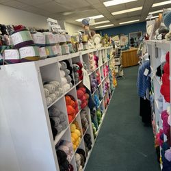 Yarn on Front