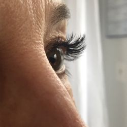 Brilliant Lashes and Esthetics