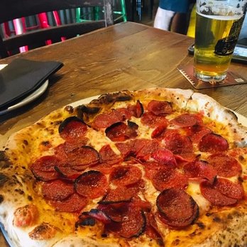 Dutch's Brewhouse - Breweries Near Me - Long Beach, California
