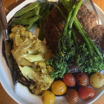 Bliss - 14 oz ribeye with keto friendly veggies - New American Near Me - San Antonio, Texas
