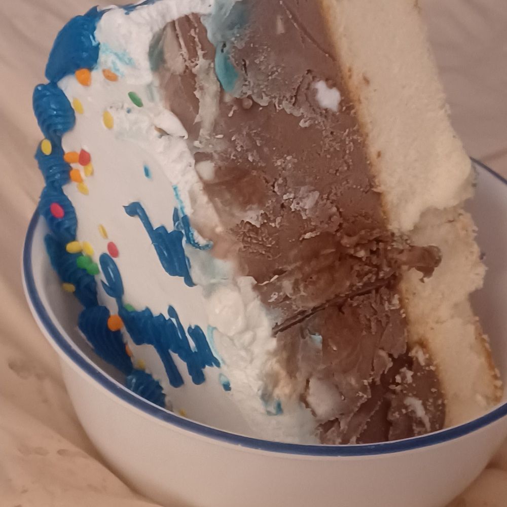 rocky road ice cream cake