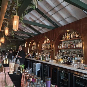 Otto’s High Dive - Bar Vibes - Cocktail Bars Near Me - Orlando, Florida Otto’s High Dive - Bar Vibes - Cocktail Bars Near Me - Orlando, Florida