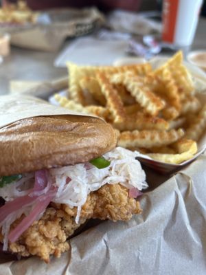 HOLDAAK Fried Chicken by null