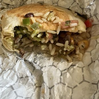 Los Gatos Tacos - Chicken burrito. Barely any chicken and it's dry as hell. - Mexican Near Me - Bloomfield Township, Michigan