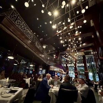 Del Frisco's Double Eagle Steakhouse - Steakhouses Near Me - New York, New York