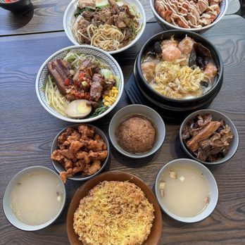 Hot Hot Rice Noodle - Noodles Near Me - Toronto, Ontario
